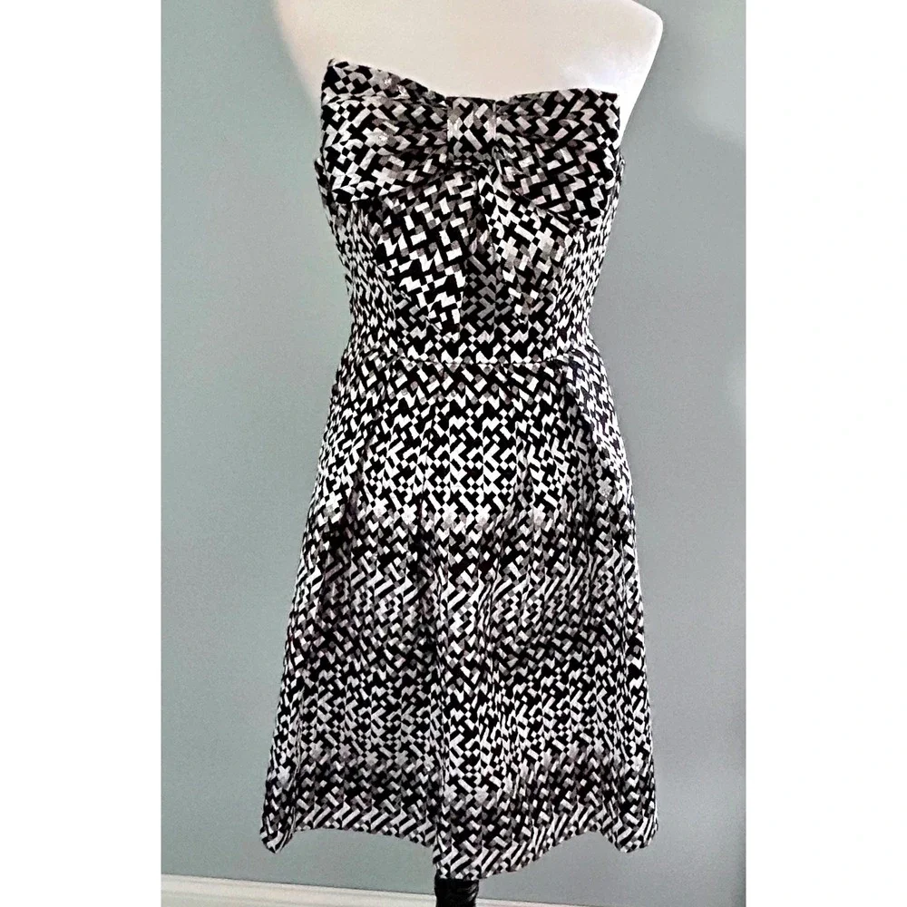 Eva Franco Anthropologie Metallic Geometric Bow Strapless A-Line Cocktail Dress‎